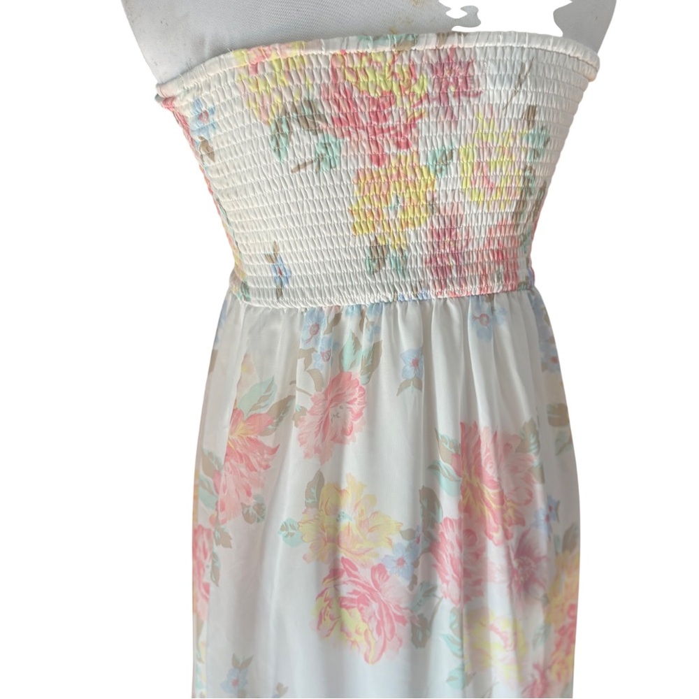 Old Navy strapless smocked tube maxi dress white fabric pink yellow floral print - Picture 3 of 7